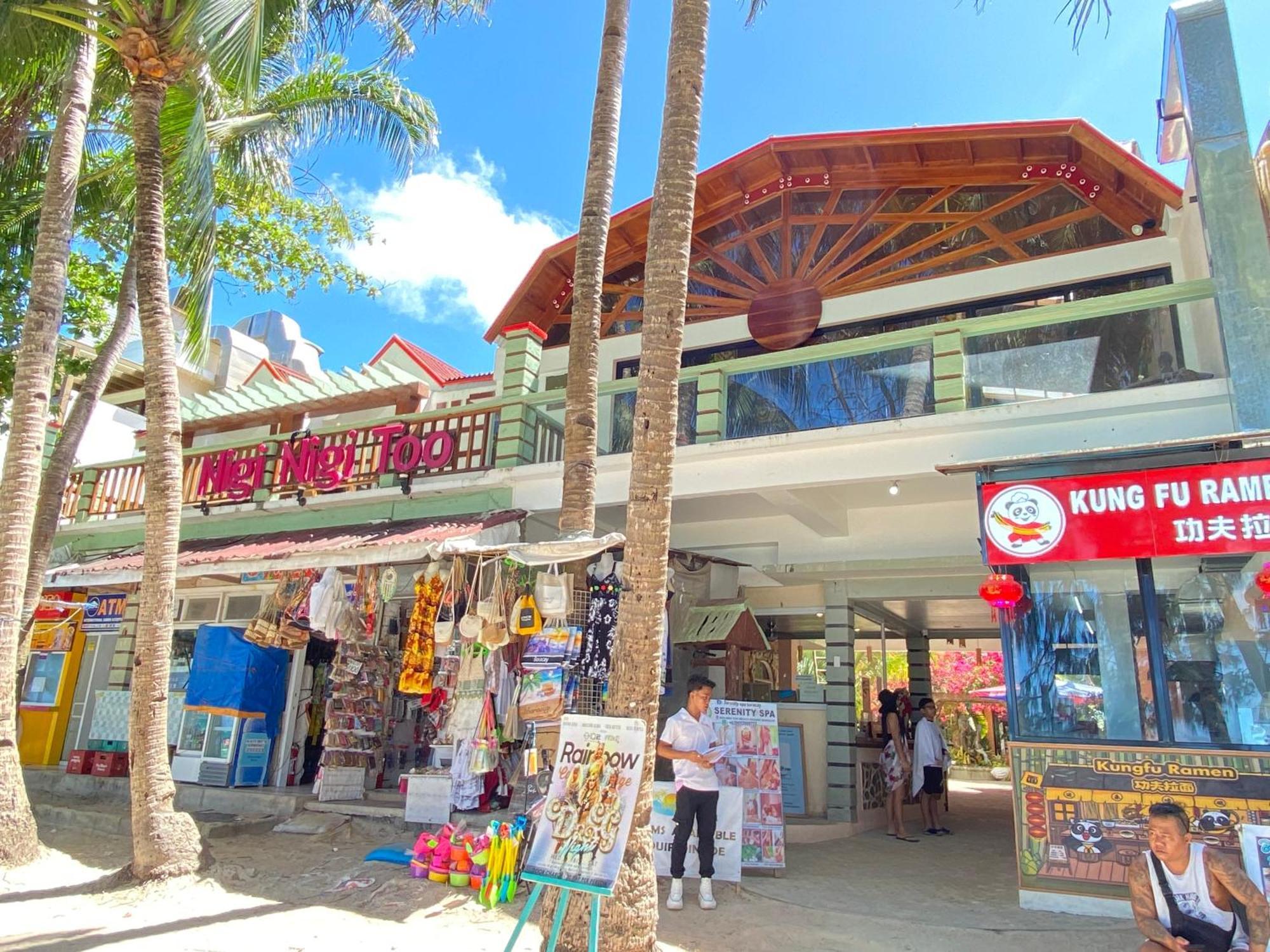 Nigi Nigi Too Beach Resort Balabag  Extérieur photo